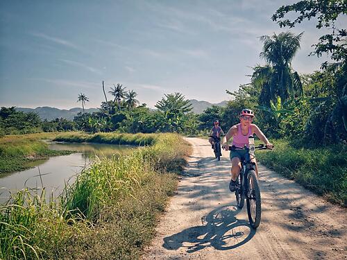 Day Tour - Penang Island by E-Bike